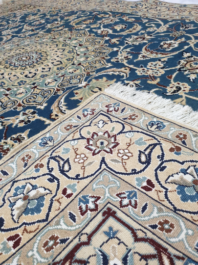 Blue & Cream 7×4 Persian Nain 285 KPSI Rug 85% Wool & 15% Silk Pile Cotton Base